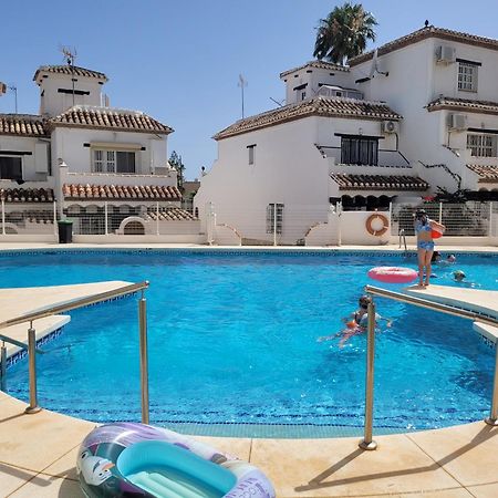 Beach House Casa Luna, Marbella Ситио-де-Калаонда Экстерьер фото