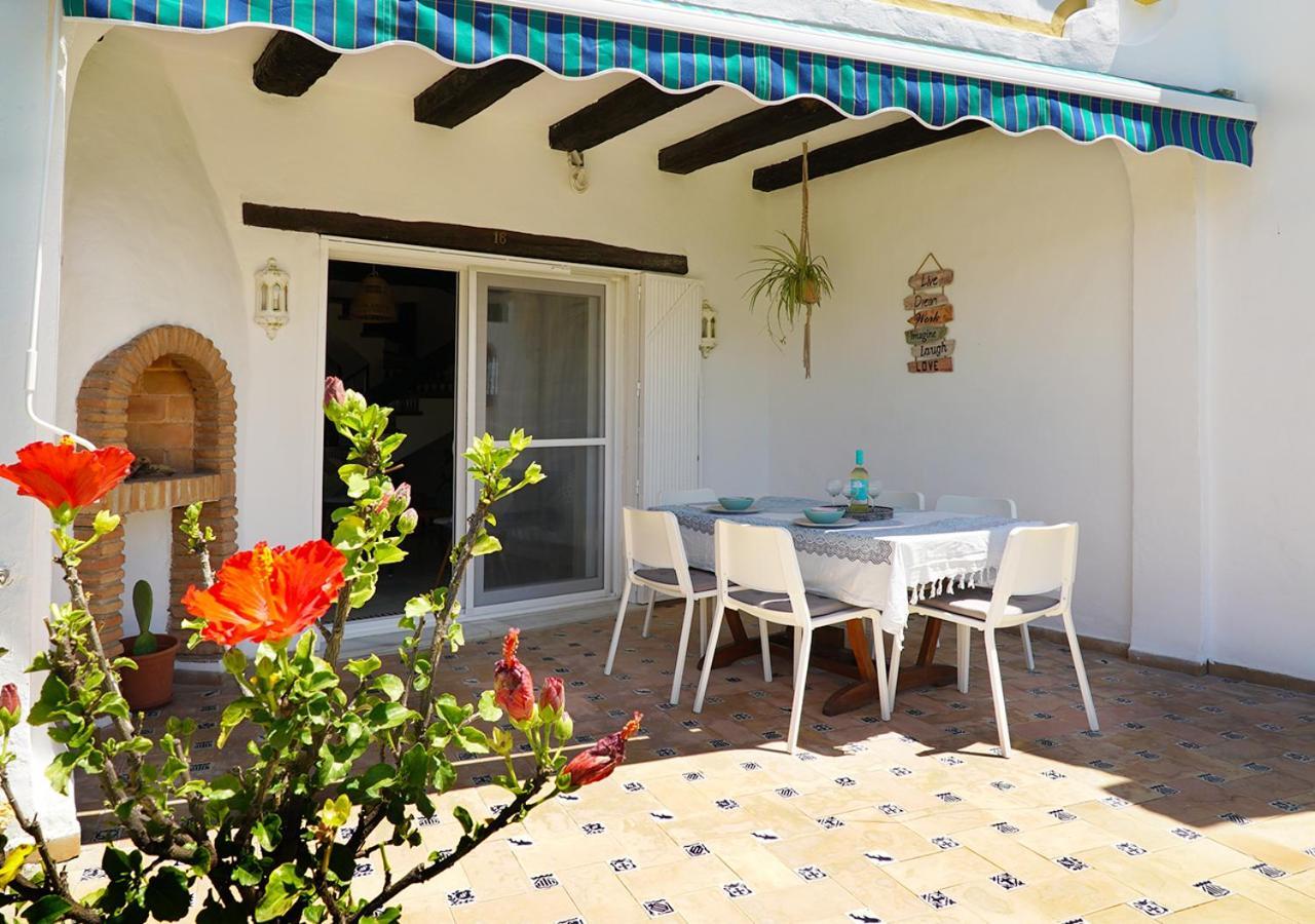 Beach House Casa Luna, Marbella Ситио-де-Калаонда Экстерьер фото