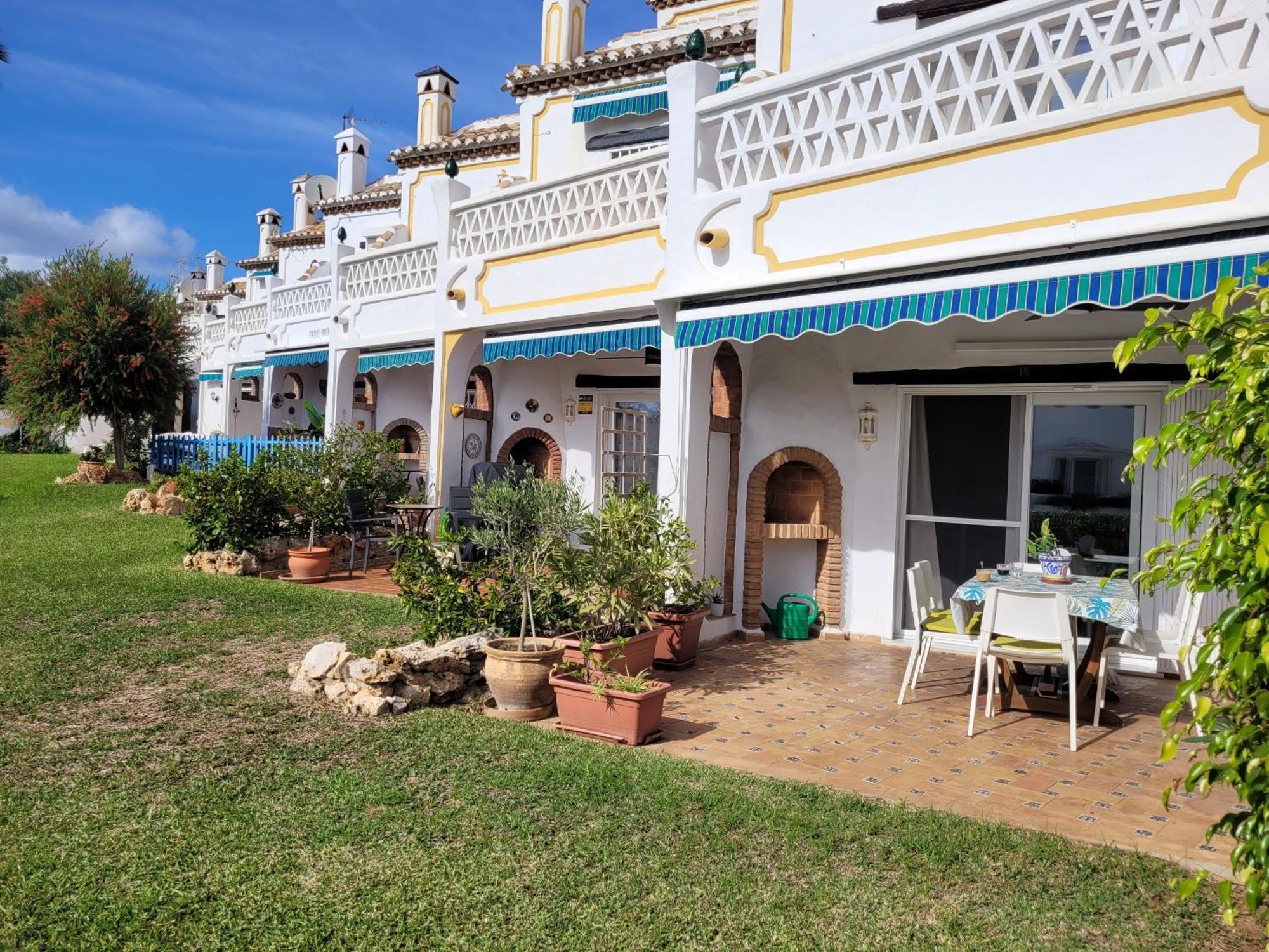 Beach House Casa Luna, Marbella Ситио-де-Калаонда Экстерьер фото