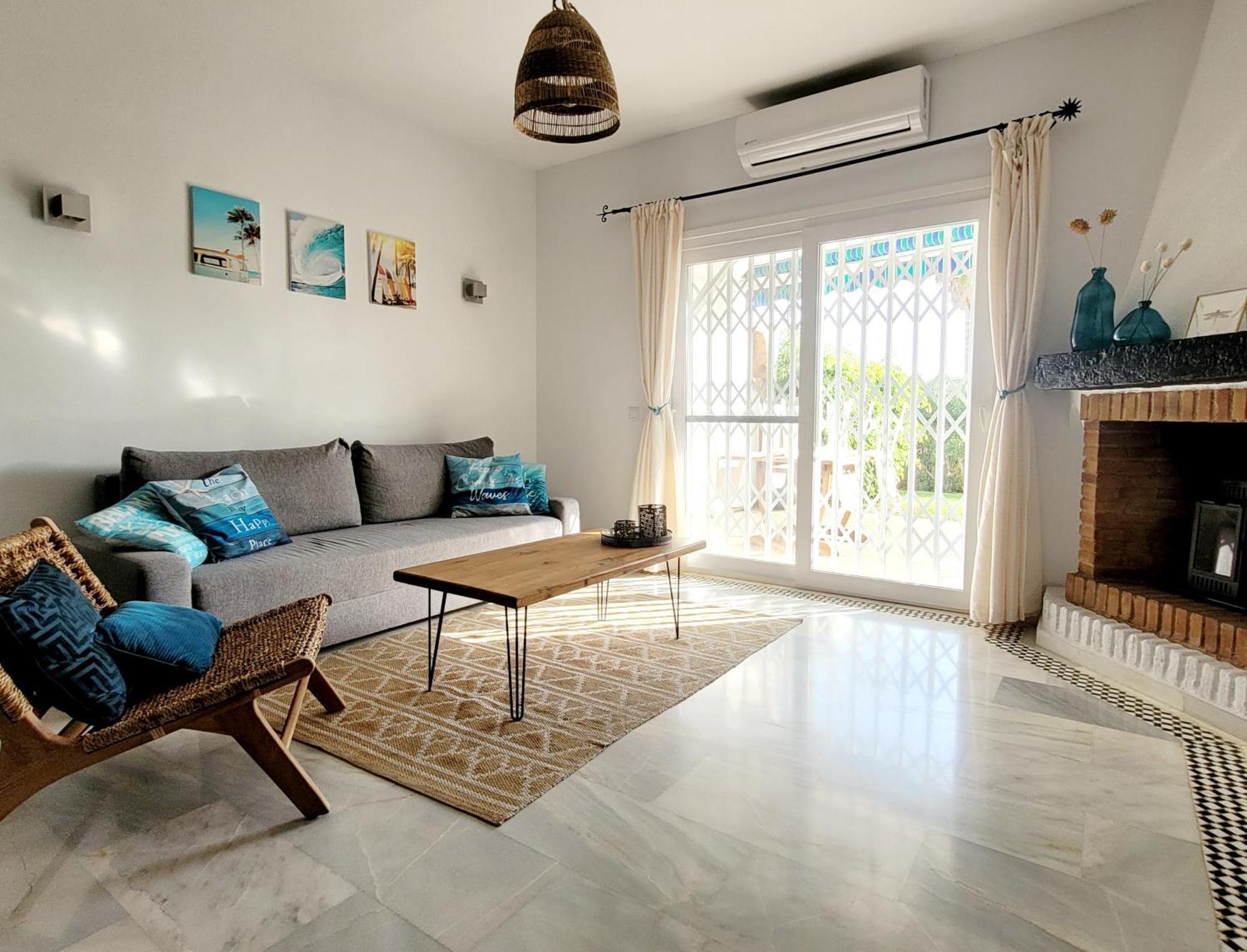 Beach House Casa Luna, Marbella Ситио-де-Калаонда Экстерьер фото